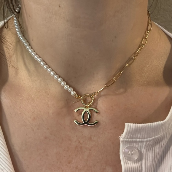 ๐ฏ%Authentic CHANEL Charm on Unbranded Necklace - Picture 4 of 4